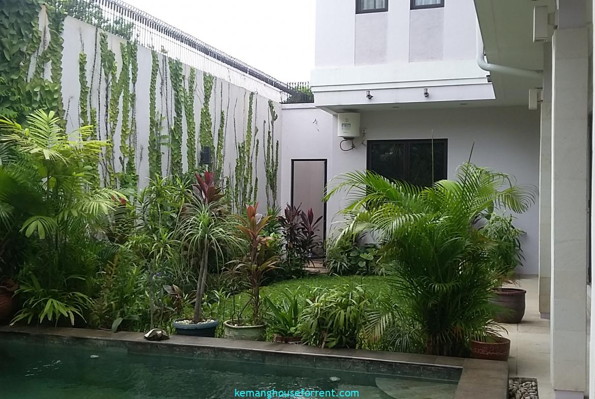Kemang Dalam House For Rent