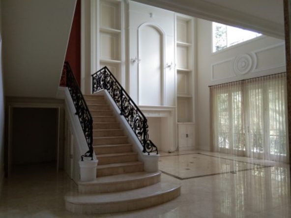Home For Rent Kebayoran Baru