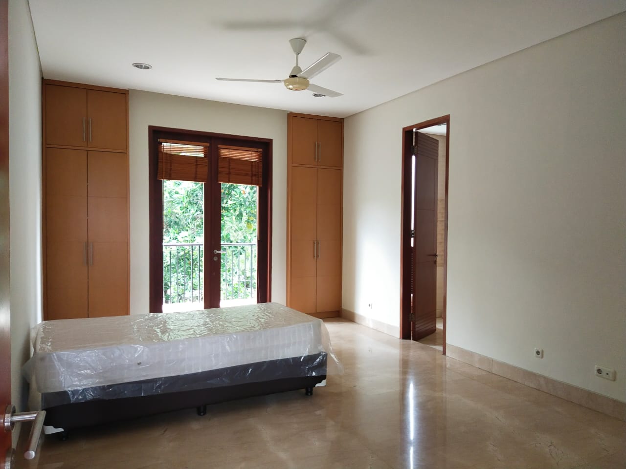 House For Rent In Cipete