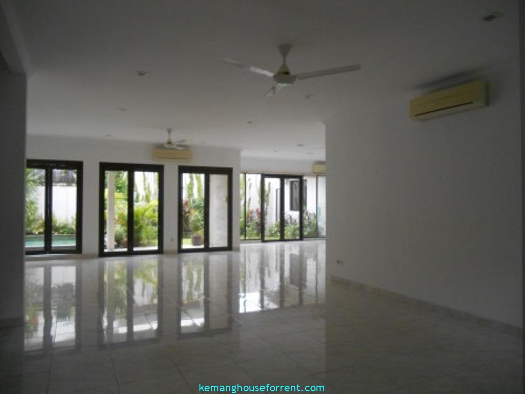 Kemang Dalam House For Rent