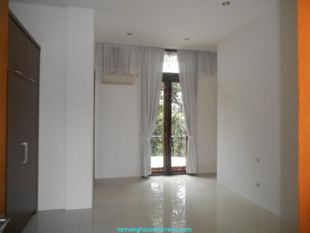 Kemang Dalam Homes To Rent