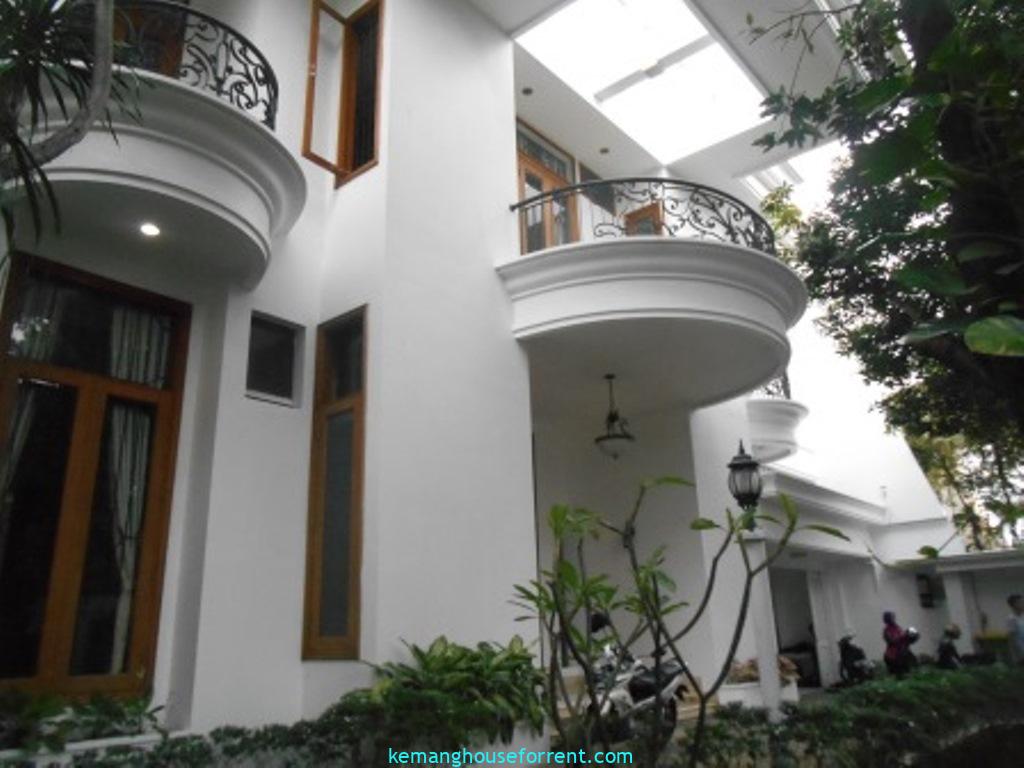 Kemang Dalam Homes To Rent