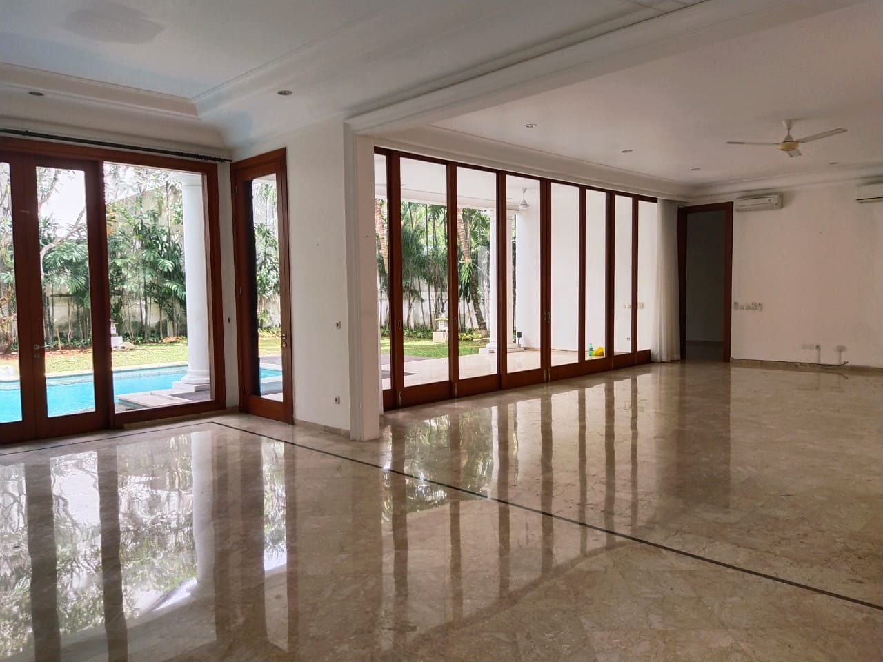 Rent House In Kemang Dalam