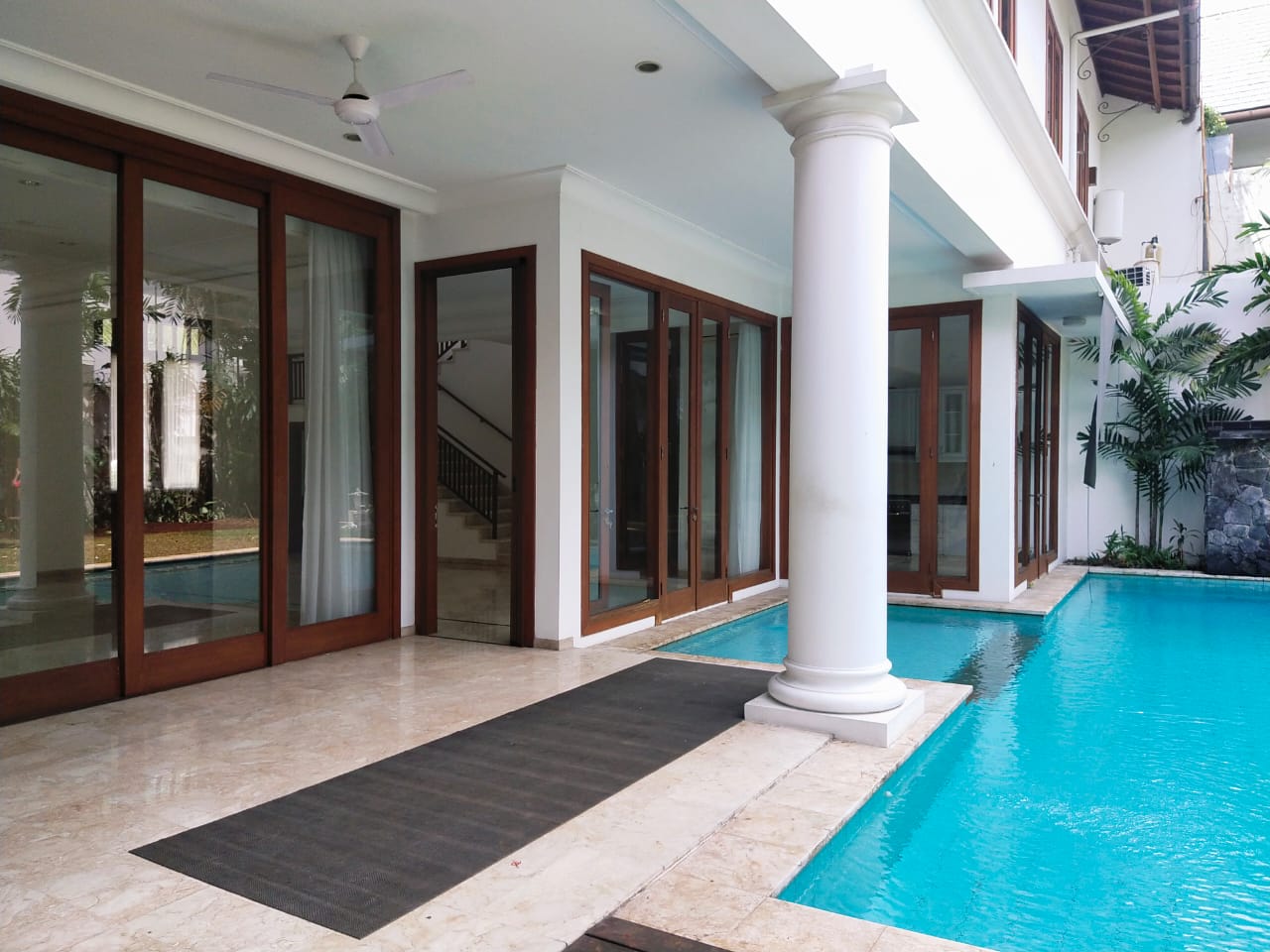 Rent House In Kemang Dalam