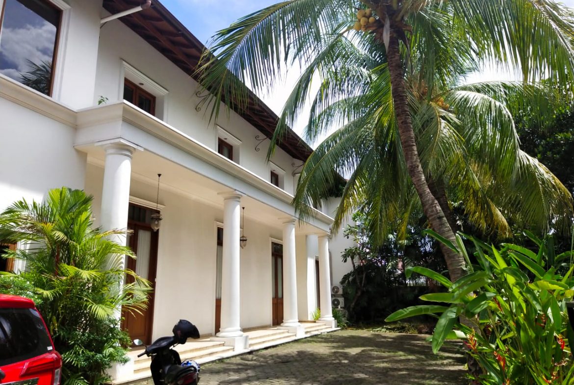 Rent House In Kemang Dalam