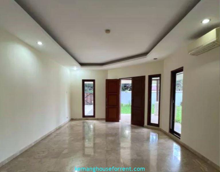 Single-Story House for Rent in Ampera