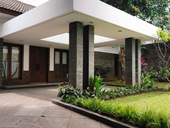 Home For Rent In Kemang Dalam Area
