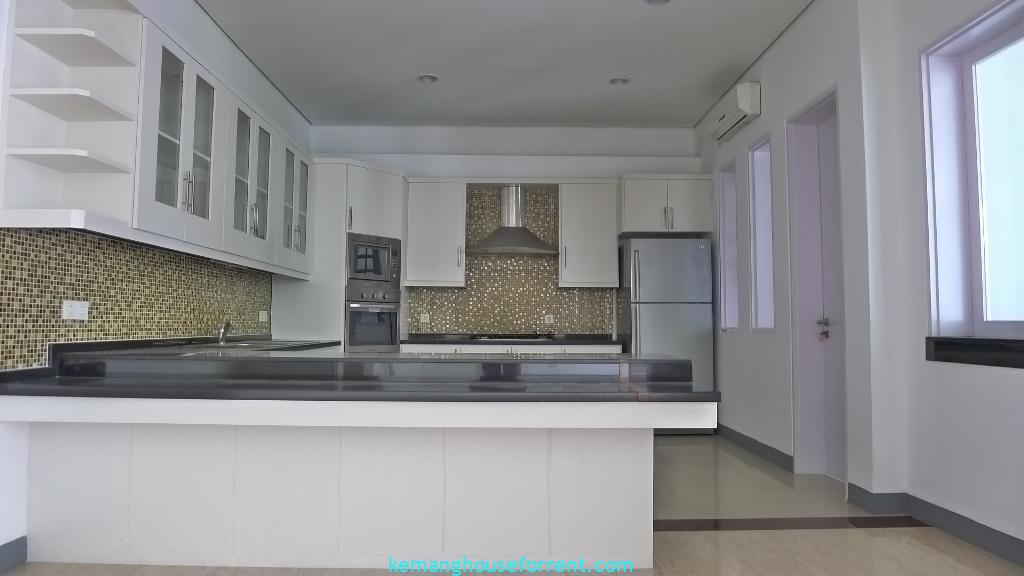 Compound For Rent Cilandak Area