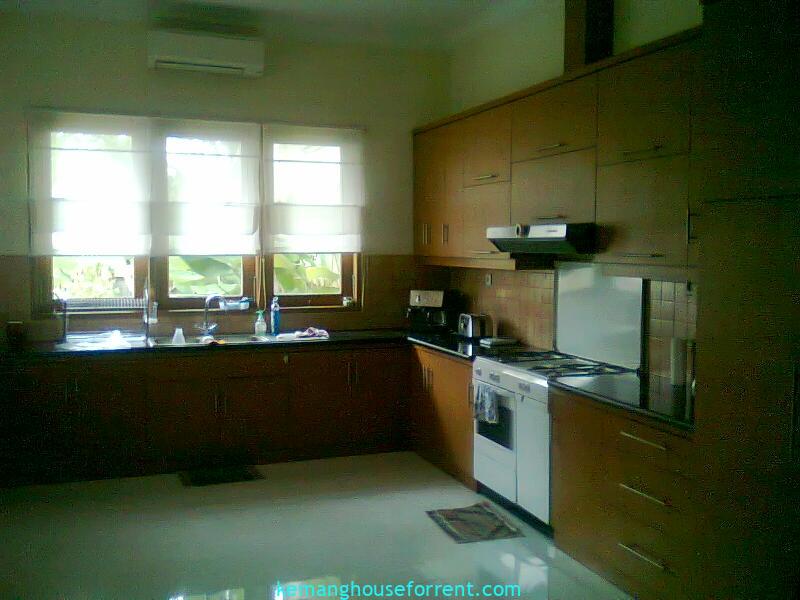 House for Rent in Kemang Timur bali style