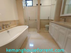 House An Apartment For Rent Cipete Area
