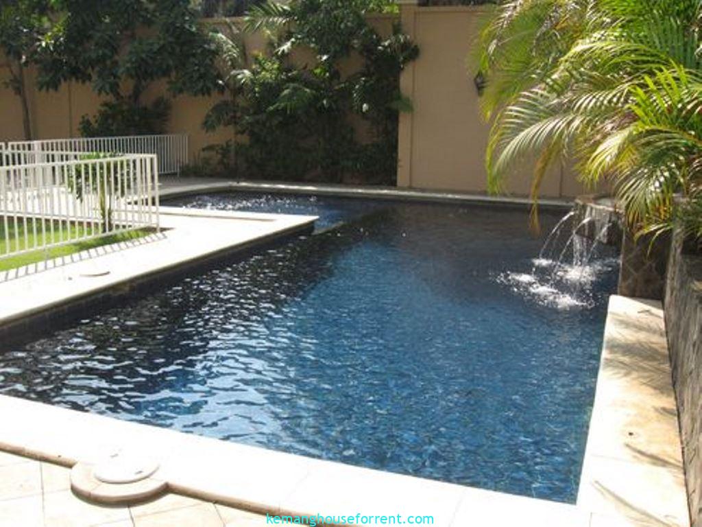 Compound For Rent In Pejaten Barat