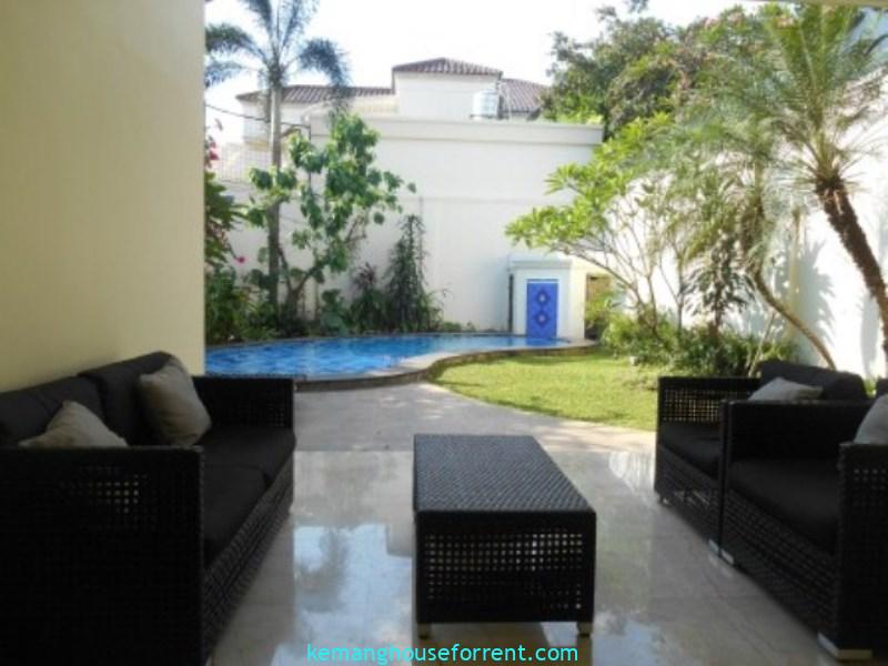 House For Rent In East Kemang