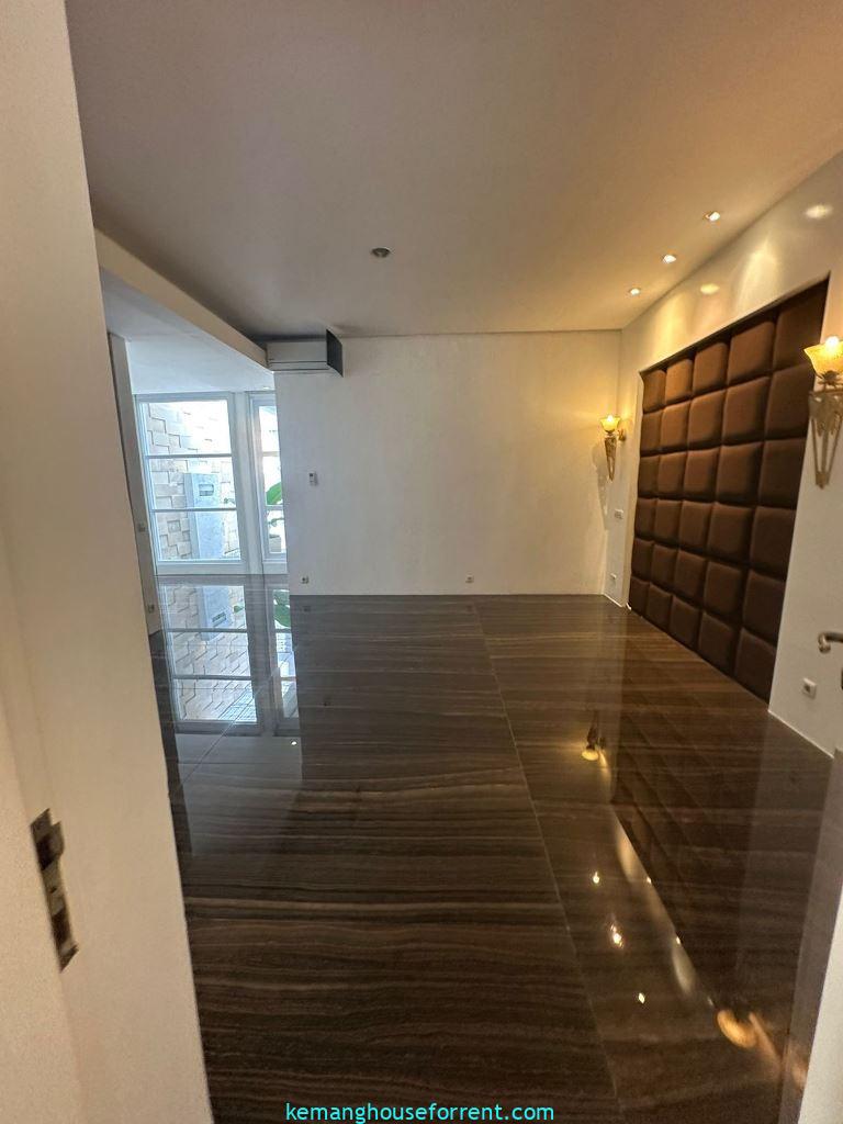 House for Rent in Duta Niaga Pondok Indah
