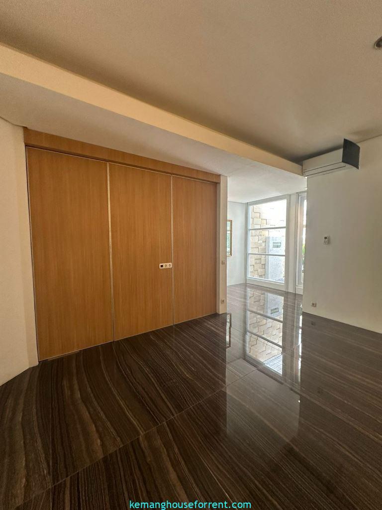 House for Rent in Duta Niaga Pondok Indah