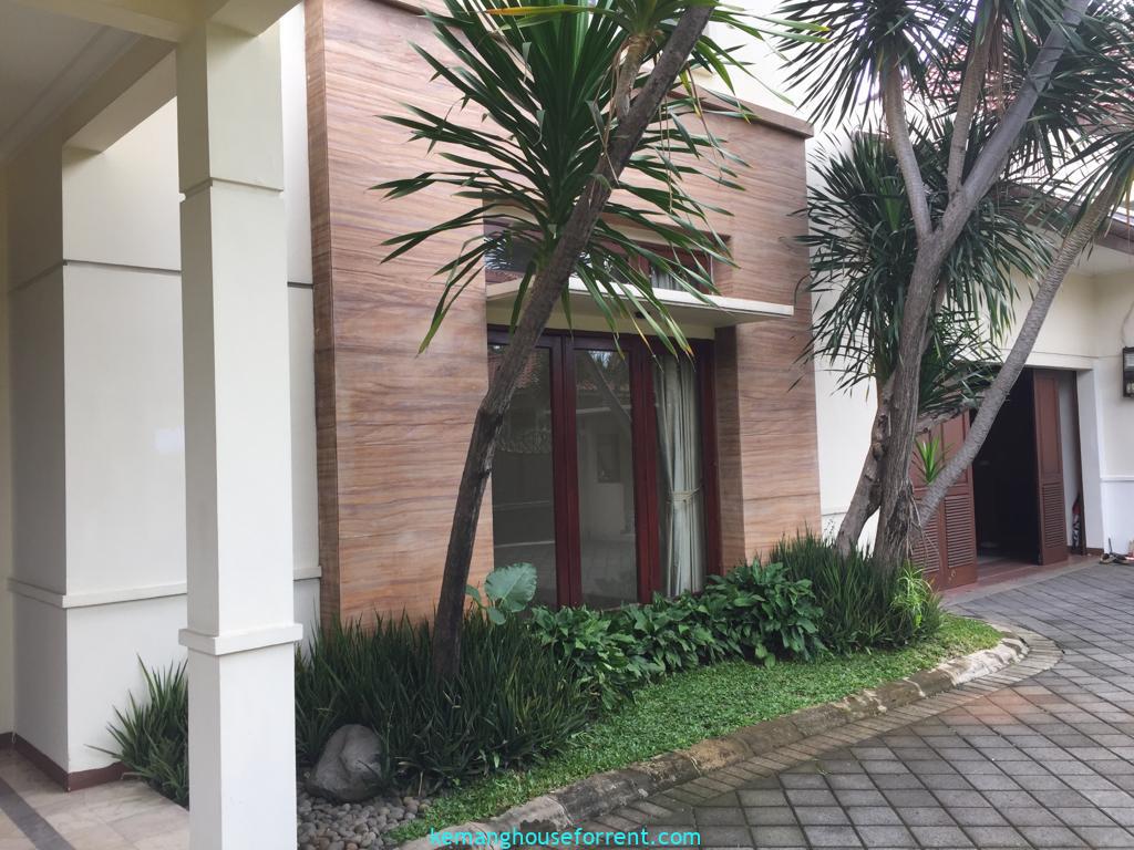 Rental House In Kemang Timur