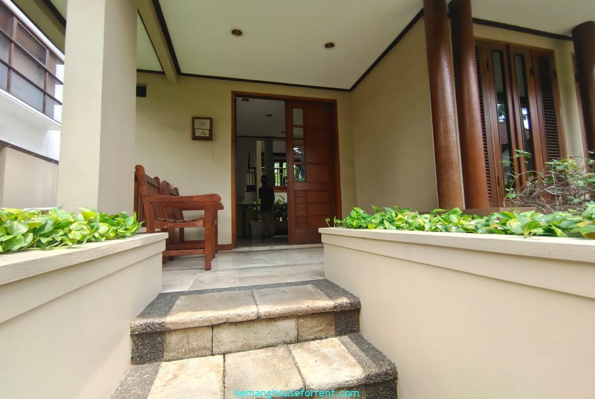 Cipete Compound Saraswati Close Kemang Village