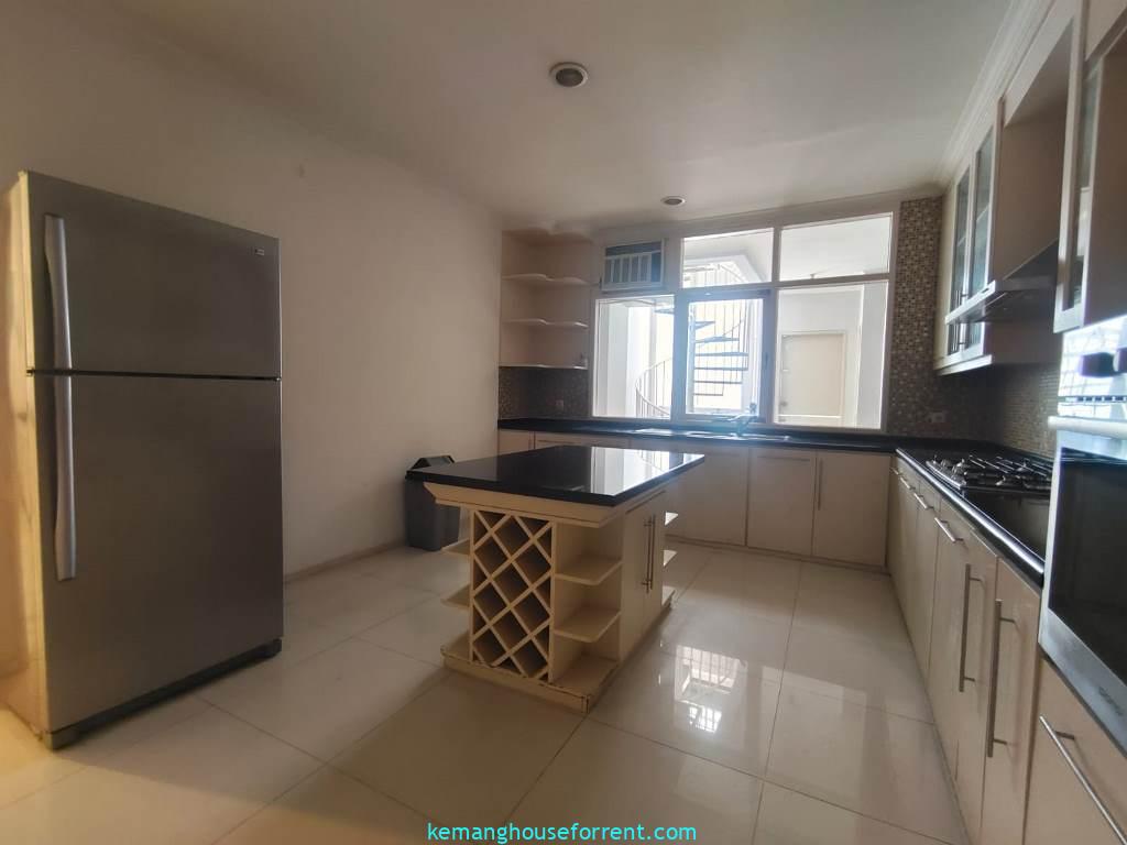 compound kemang utara 7 for rent