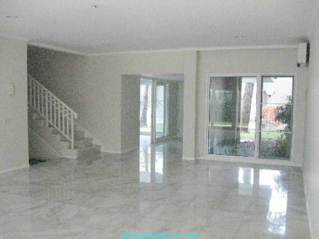 Compound Kemang Utara 7 For Rent