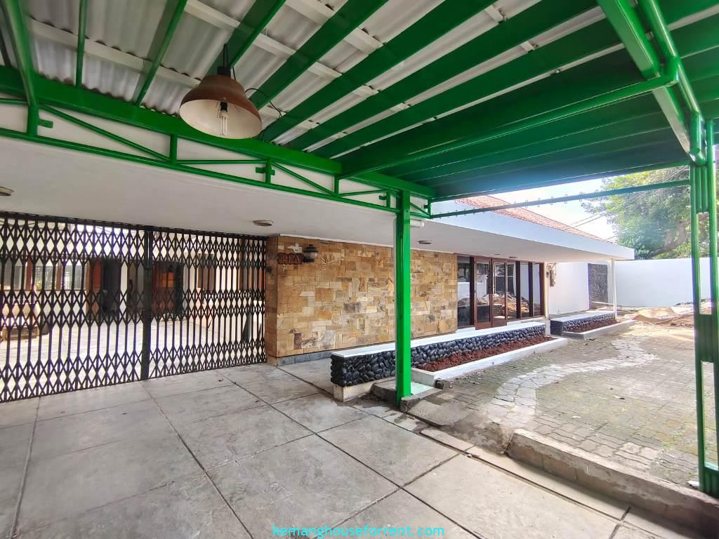 Disewakan Tempat Usaha Cipete Selatan