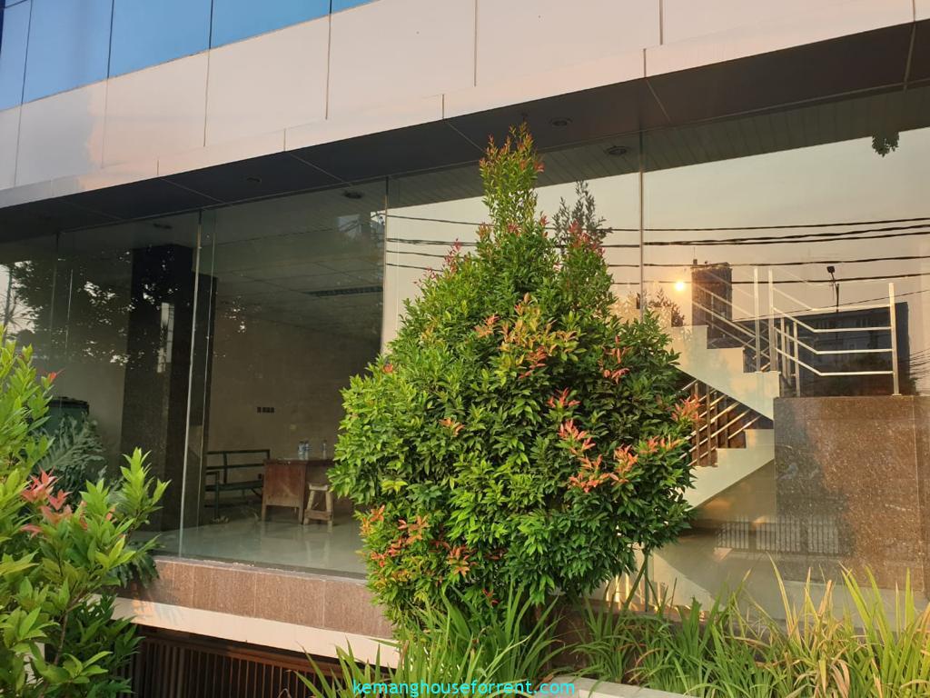 Jual Gedung Warung Jati Jakarta Selatan