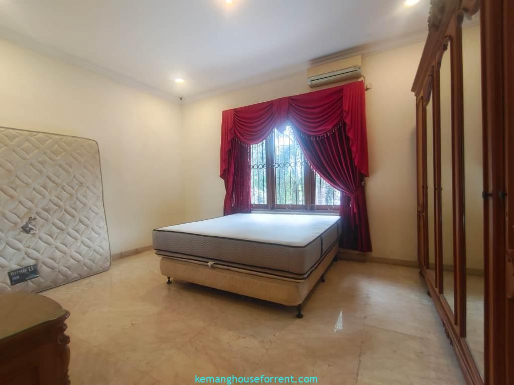 Jual Rumah Pejaten Barat Mediteranean Style
