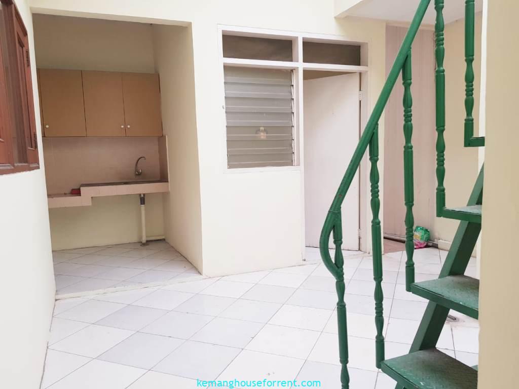 Rent House In Kemang Dalam 4 Bedrooms