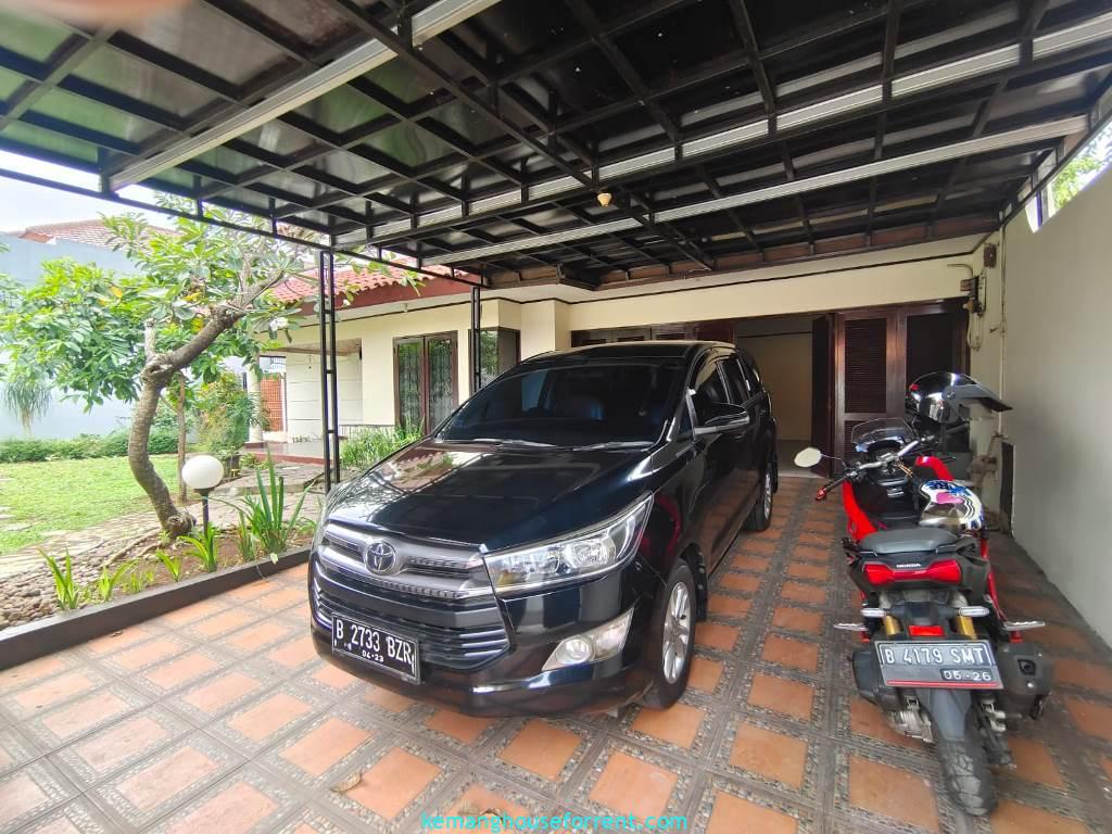 rental house kemang selatan