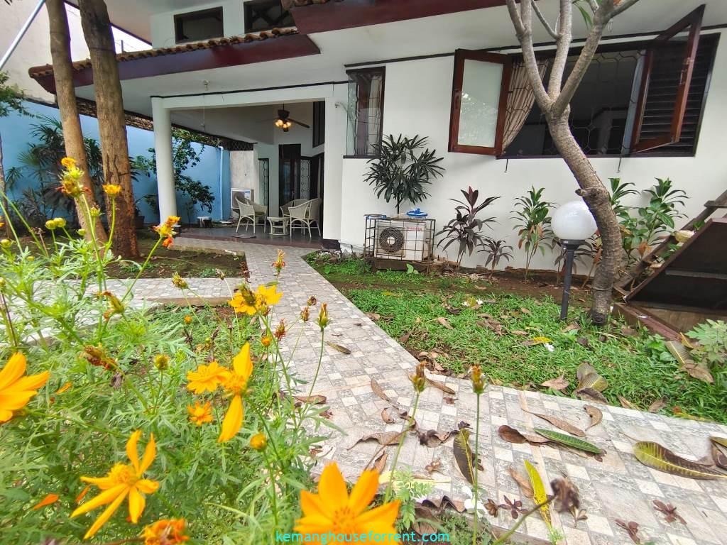 rental house kemang selatan