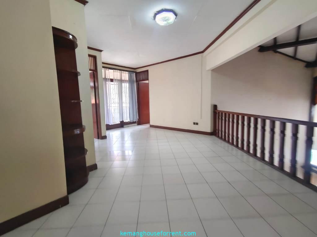 rental house kemang selatan