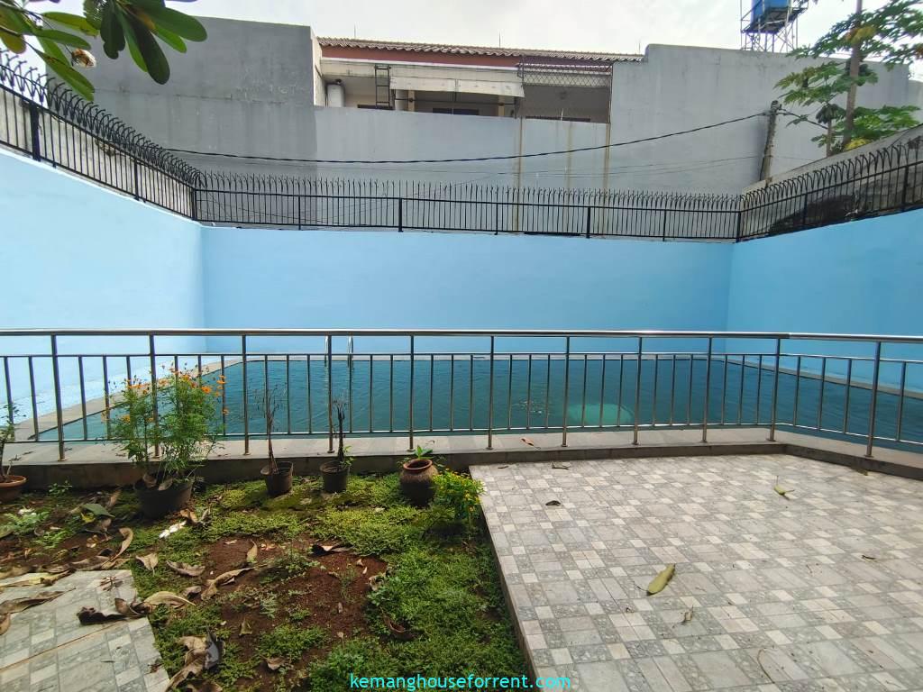 rental house kemang selatan