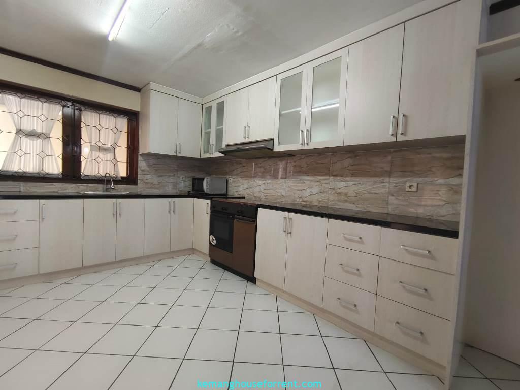 rental house kemang selatan