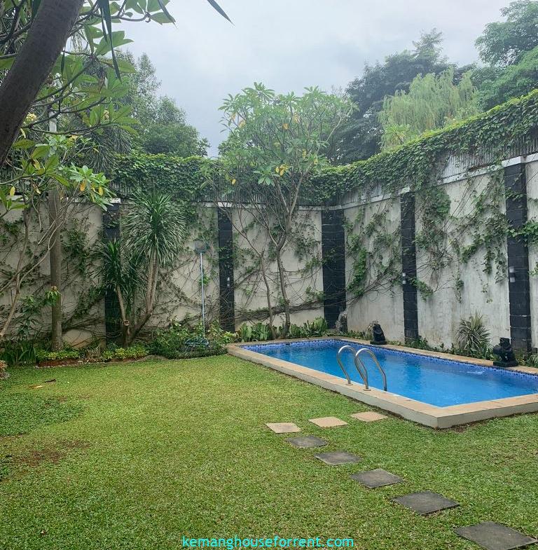 Compound Benda Kemang 4 Bedrooms