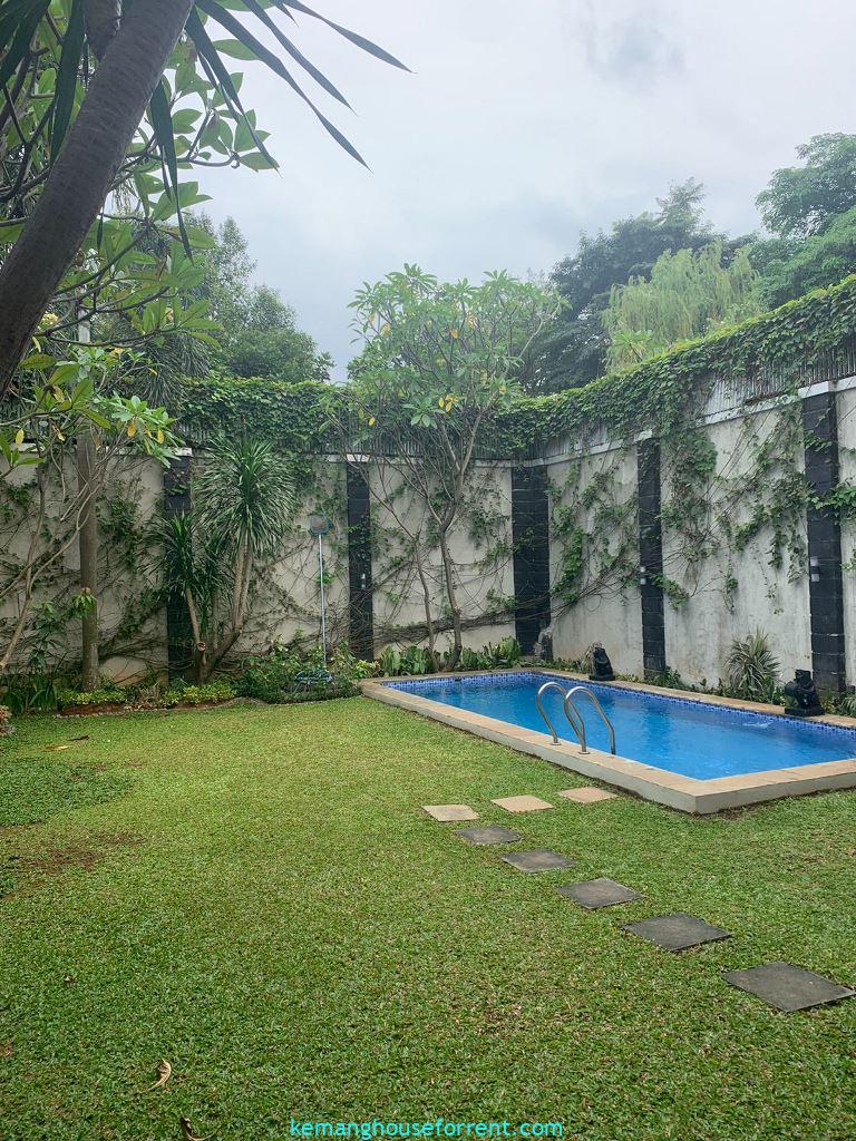 Compound Benda Kemang 4 Bedrooms