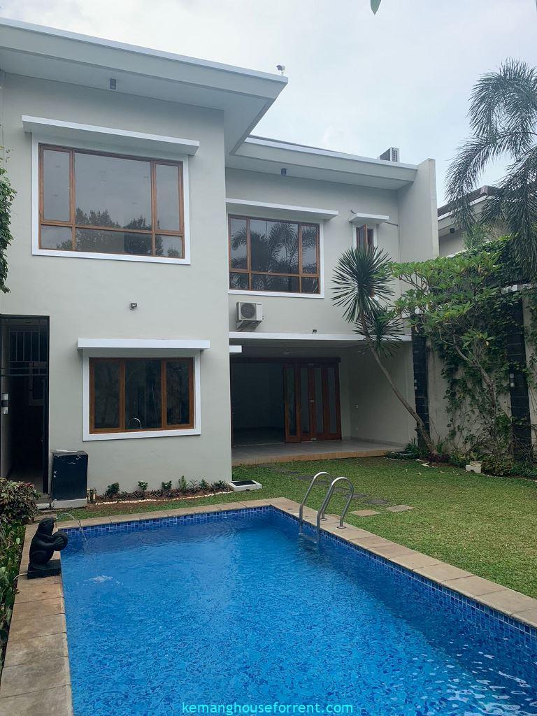 Compound Benda Kemang 4 Bedrooms