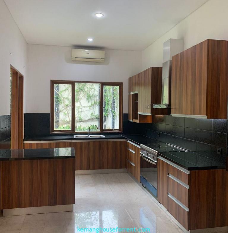 Compound Benda Kemang 4 Bedrooms