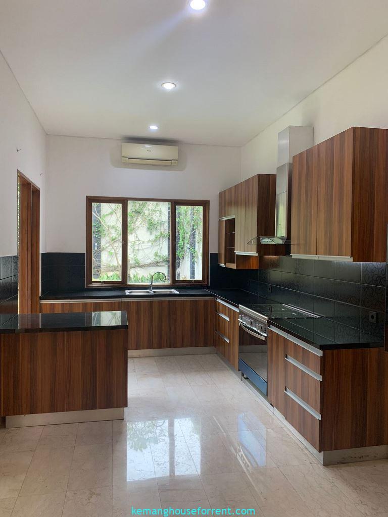 Compound Benda Kemang 4 Bedrooms