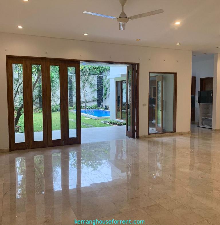 Compound Benda Kemang 4 Bedrooms