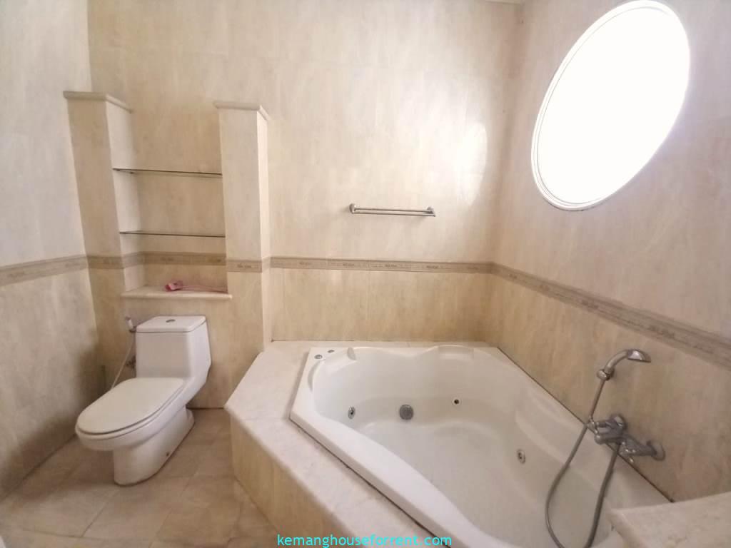 House for Rent in East Kemang with 5 Bedrooms.-