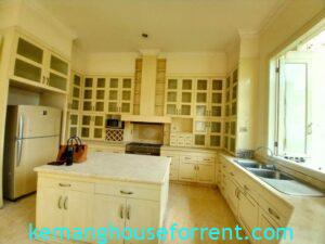 House for Rent in East Kemang with 5 Bedrooms.-