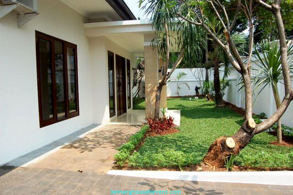 4-Bedroom House for Rent in Kemang Timur