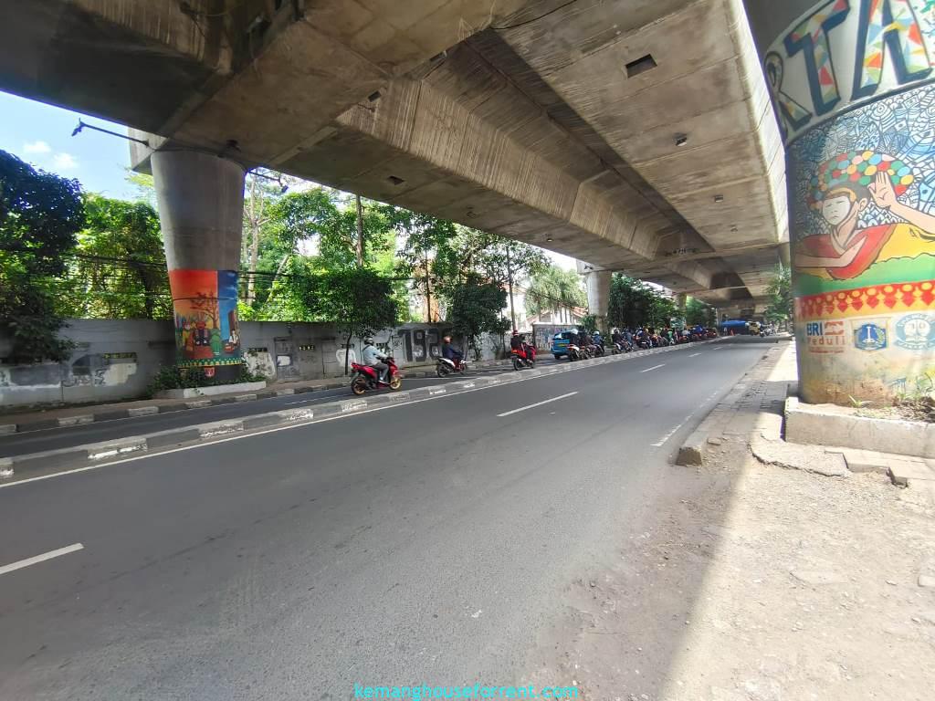 Ruang Usaha Strategis Jalan Antasari Raya,