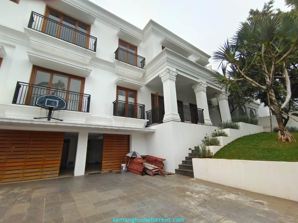 house for rent in Jeruk Purut