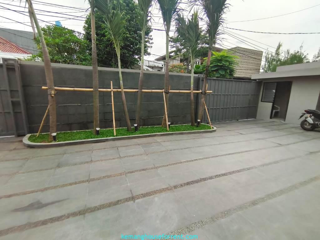 Modern Minimalist House for Rent in South Jakarta