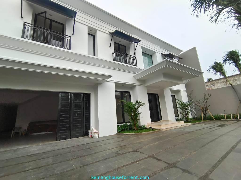 Modern Minimalist House for Rent in South Jakarta
