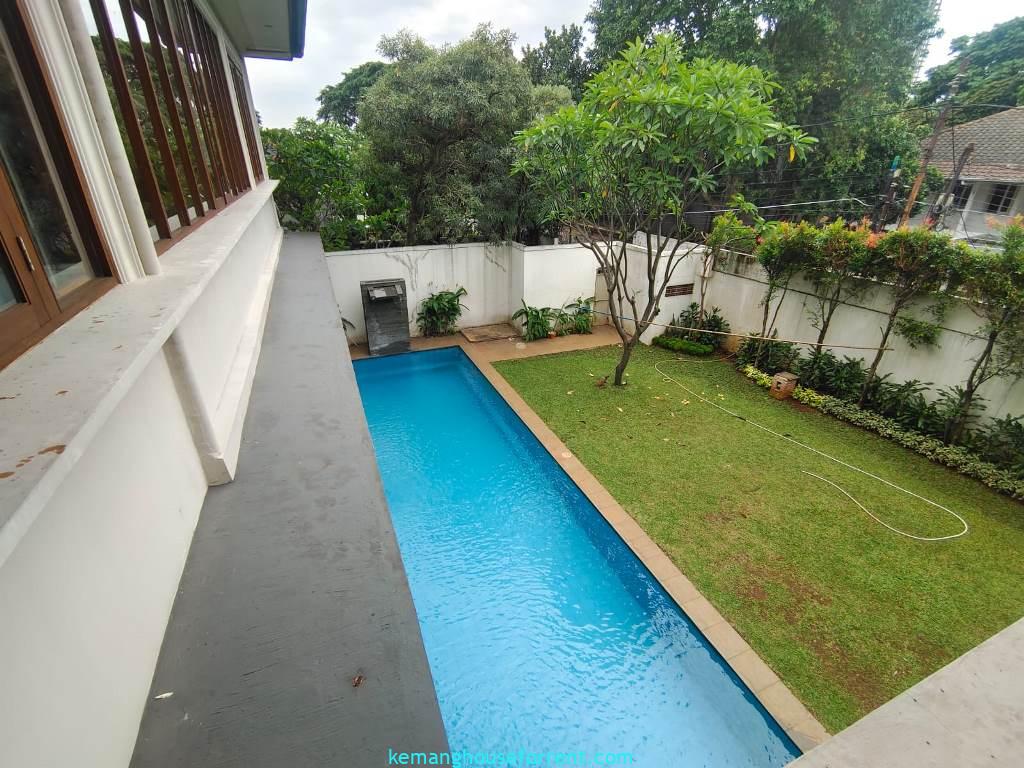 For Rent House in compound Kemang