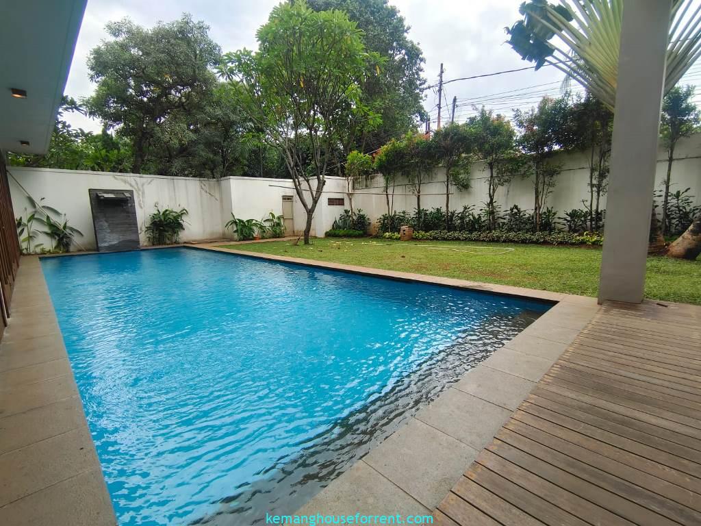 For Rent House in compound Kemang