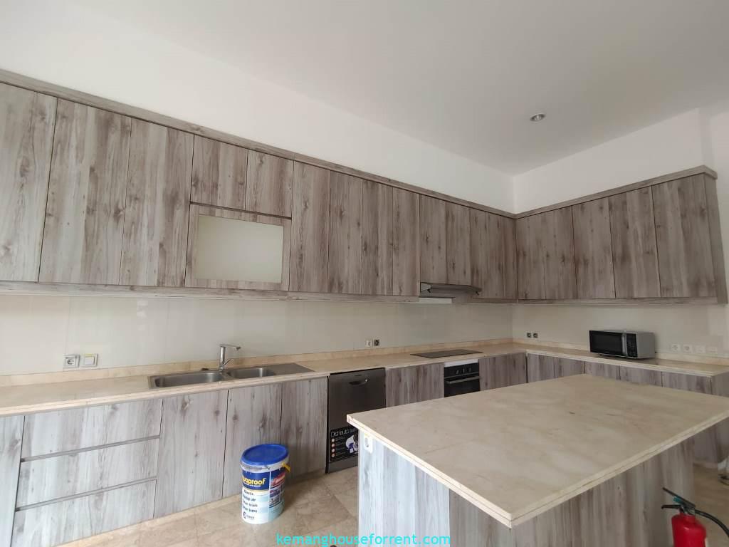For Rent House in compound Kemang