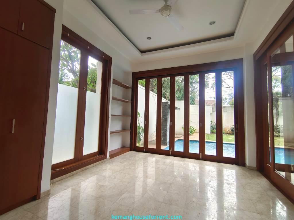 For Rent House in compound Kemang