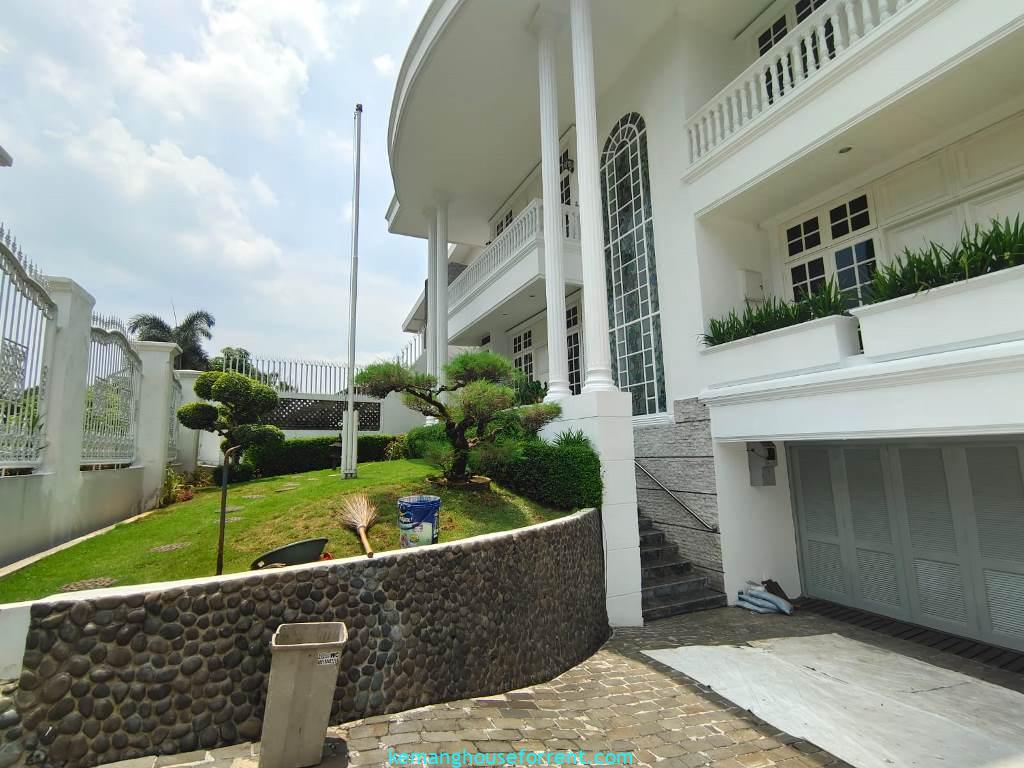 House in Pondok Indah Near Jakarta Intercultural School