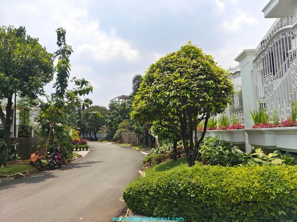 House in Pondok Indah Near Jakarta Intercultural School